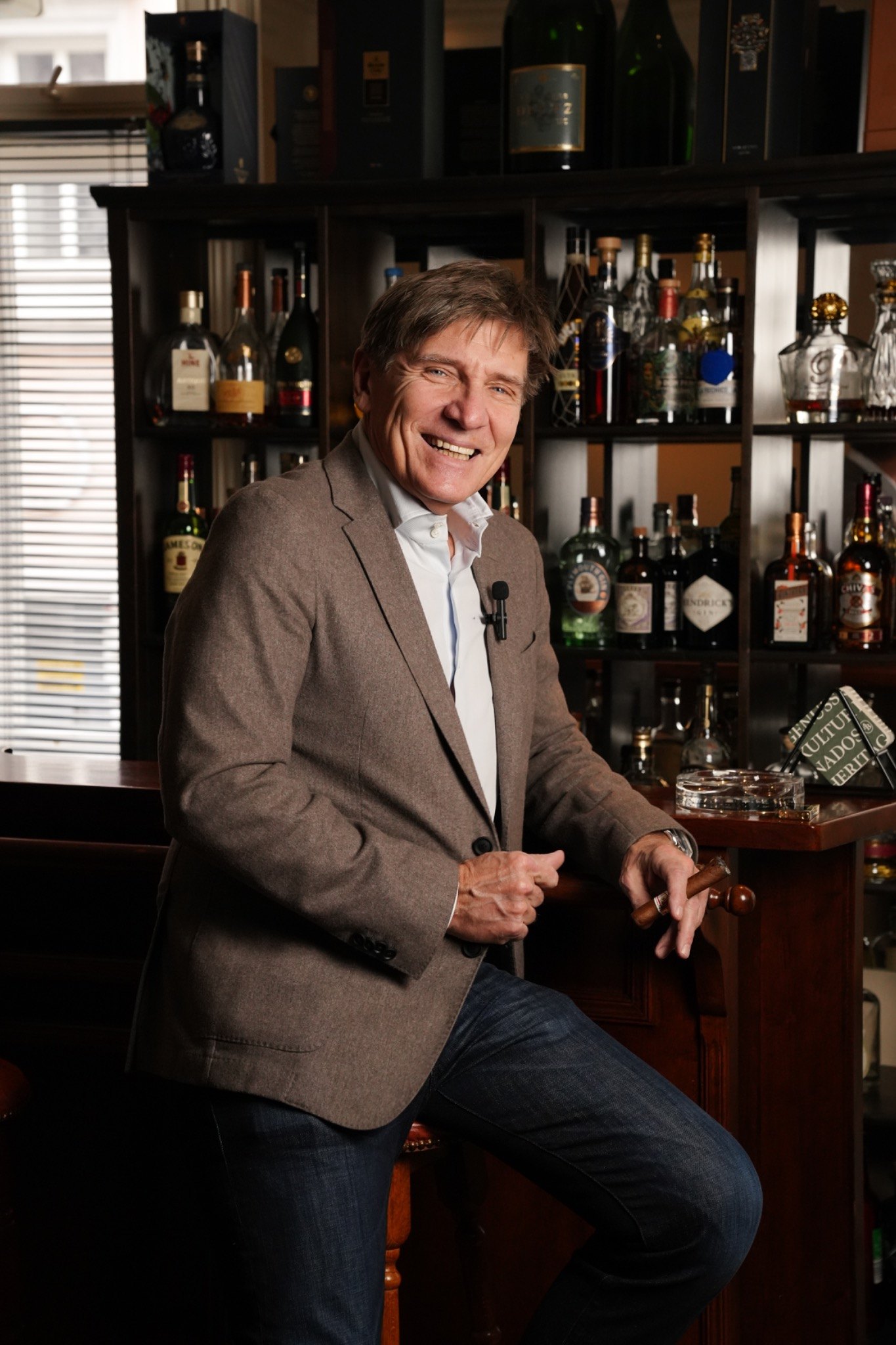 Male lifestyle portrait at a bar